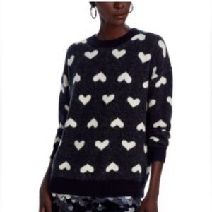 BNWT Bloomingdale’s Exclusive Aqua Heart Pattern Black and White Sweater